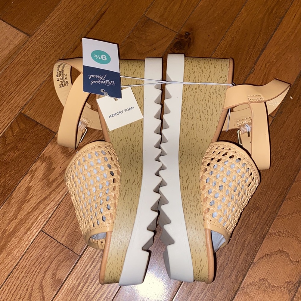 UNIVERSAL THREAD MEMORY FOAM Alba Platform Sandal… - image 2